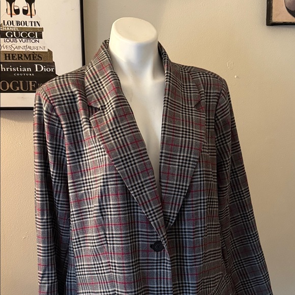 Ava & Viv Gray and Red Plaid Blazer - Picture 5 of 7
